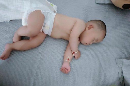 宜春宝宝咳嗽发烧拉肚子